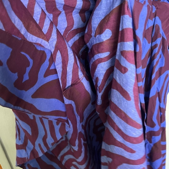 Anthropologie Twist Waist Midi Shirtdress in blue motif - Picture 11 of 11